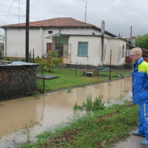 Interventi maltempo 07/11/10 n. 15 / 58207