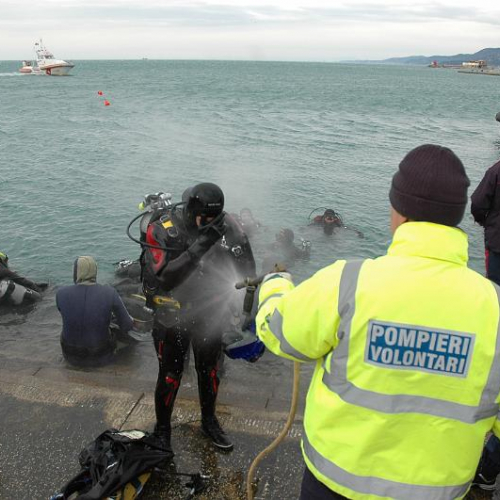 Messa di Natale subacquea n. 9 / 59756