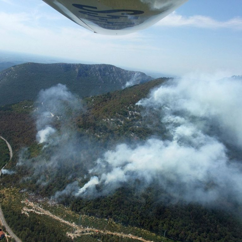 foto aeree incendio boschivo n. 5 / 85266