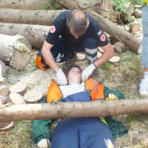 Attivit‡ con i ragazzi del Gruppo di Cavasso Nuovo n. 243 / 85596