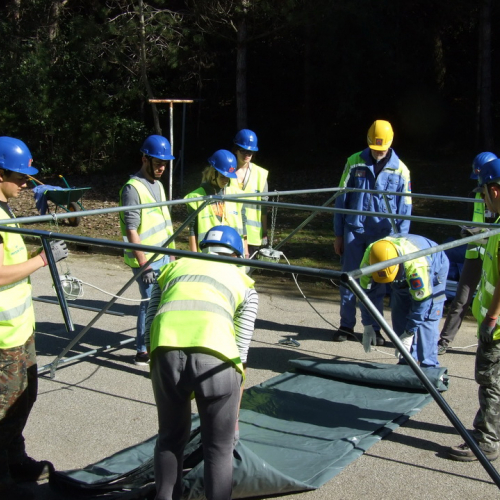 Campi scuole 25/03 n. 53 / 106071