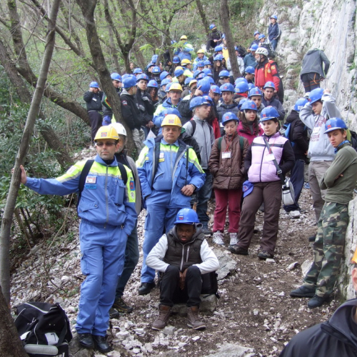 Campi scuole 26/03 n. 23 / 106165