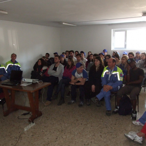 Campi scuole 28/03 n. 45 / 106579
