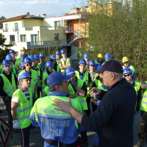 Campi scuole 28/03 n. 49 / 106583
