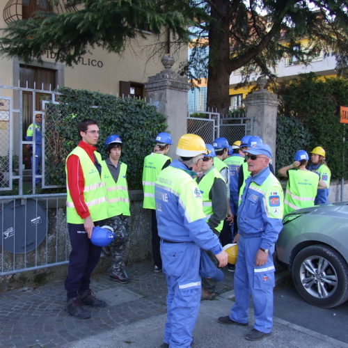 Campi scuole 28/03 n. 51 / 106585