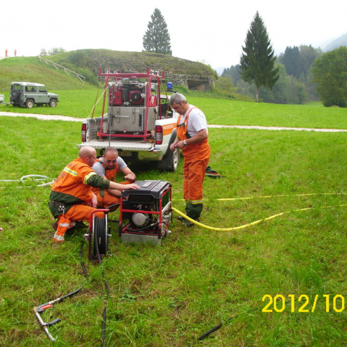 Esercitazione di antincendio a Preone n. 19 / 86979