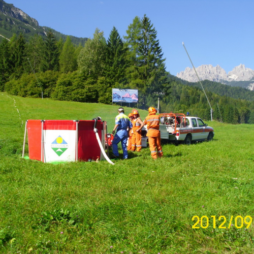 Esercitazione di antincendio a Forni di Sopra n. 26 / 86577
