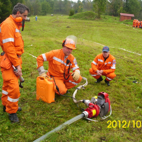 Esercitazione di antincendio a Preone n. 36 / 86996
