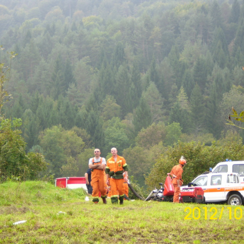 Esercitazione di antincendio a Preone n. 44 / 87004