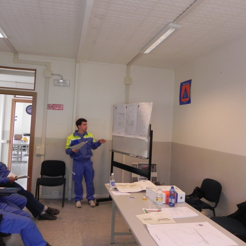 Corso montaggio tende e allestimento aree di emergenza n. 20 / 107778