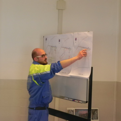 Corso montaggio tende e allestimento aree di emergenza n. 22 / 107780