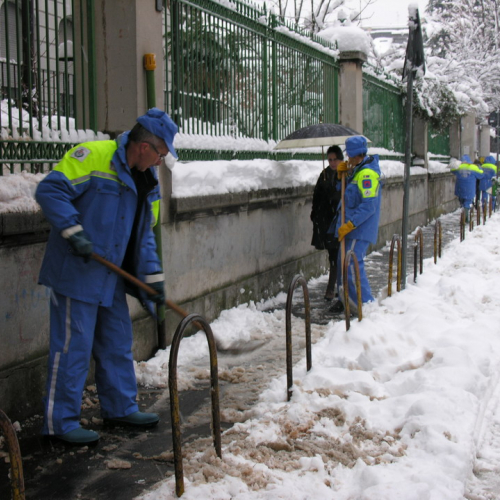 Milano 07/01/09 n. C 1 / 33930