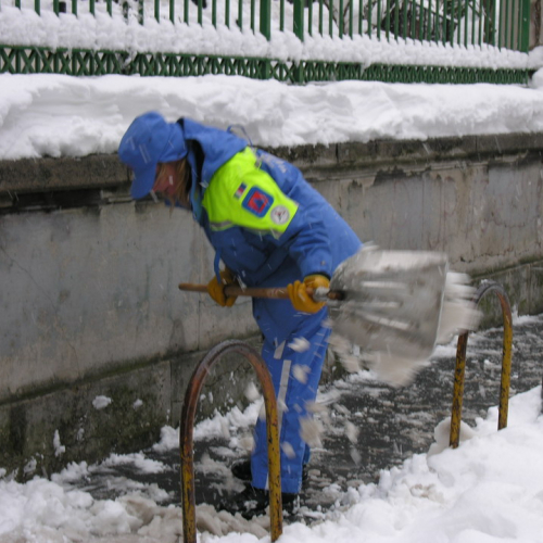 Milano 07/01/09 n. C 2 / 33931