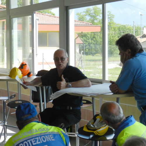 Corso in presenza di montaggio tende n. 11 / 97003