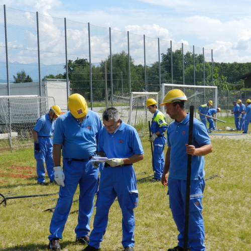 Corso in presenza di montaggio tende n. 17 / 97009