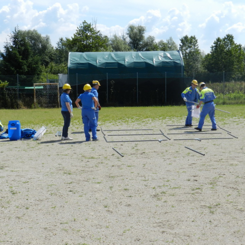 Corso in presenza di montaggio tende n. 18 / 97010