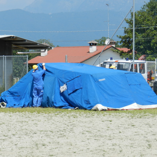 Corso in presenza di montaggio tende n. 20 / 97012