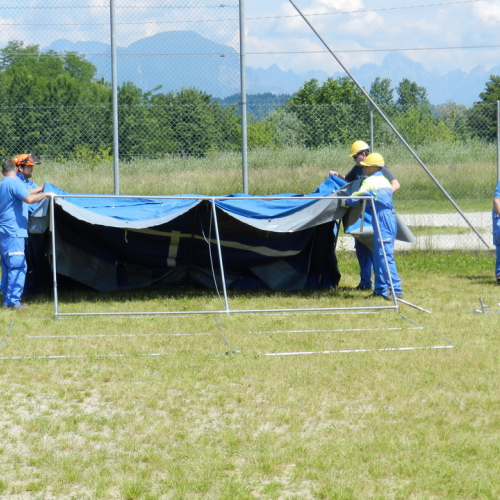 Corso in presenza di montaggio tende n. 21 / 97013