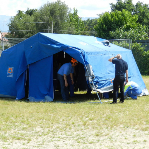 Corso in presenza di montaggio tende n. 22 / 97014