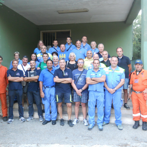 I volontari del 7∞ turno AIB in Puglia n. 10 / 98681