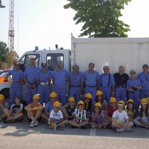 Attivit‡ con i ragazzi n. 7 / 67523