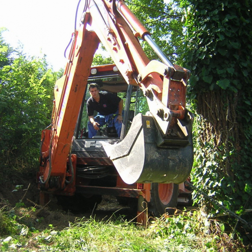 Attivita 2 agosto n. 15 / 27718