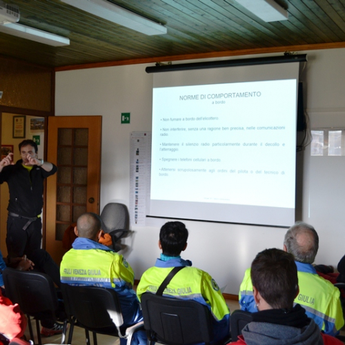 Corso Elicooperazione Cinofili 2015 / 115327