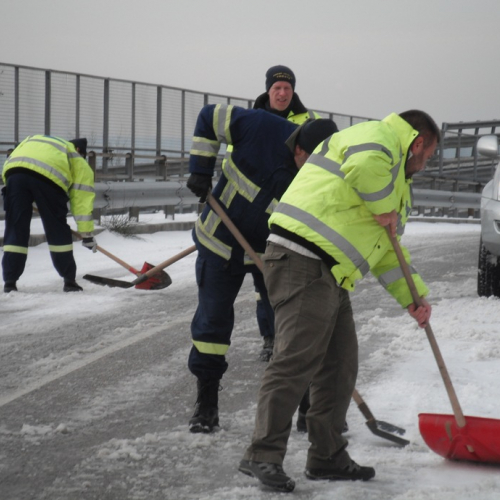 Interventi volontari per nevicata 17/12/10 n. 2 / 59443