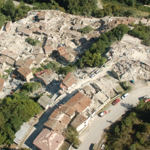 Allestimento tendopoli Amatrice / 116860