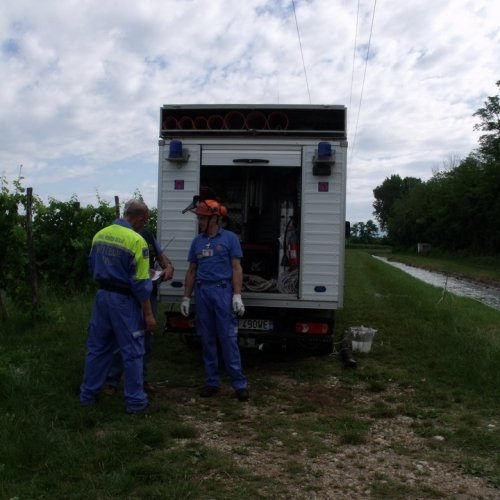 6∞ meeting di Protezione civile - Mereto 2011 n. 37 / 68106