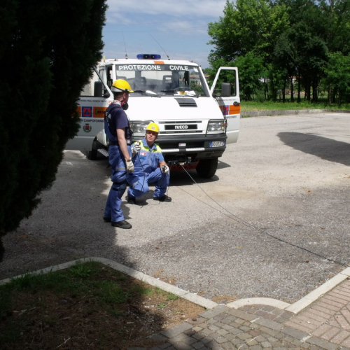 6∞ meeting di Protezione civile - Mereto 2011 n. 76 / 68145