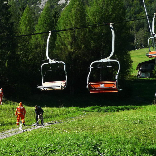 Esercitazione AIB del 29/08/10 n. 86 / 55451