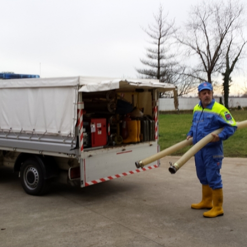 ATTIVITA' ADESTRATIVA USO MOTOPOMPE  foto n.2 / 112570