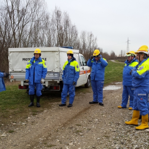 ATTIVITA' ADESTRATIVA USO MOTOPOMPE  foto n.5 / 112573