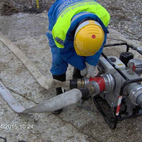 ATTIVITA' ADESTRATIVA USO MOTOPOMPE  foto n.18 / 112586