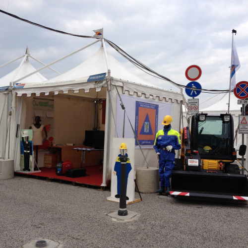 Stand al Villaggio Barcolana"""tand al "Villaggio B""and al "Vil""nd " / 100766