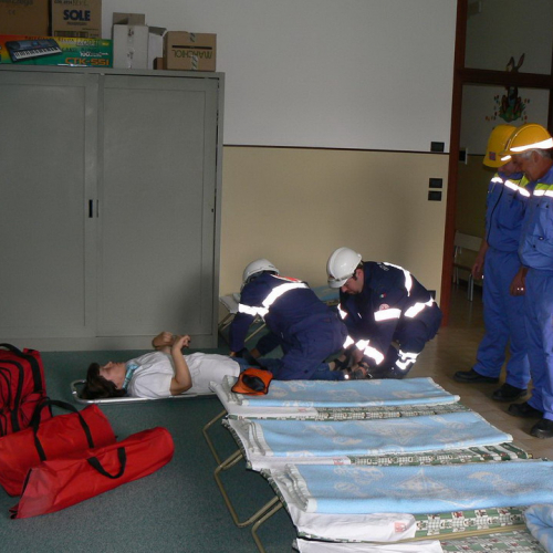 Evacuazione asilo Rauscedo del 27/05 n.4 / 39899