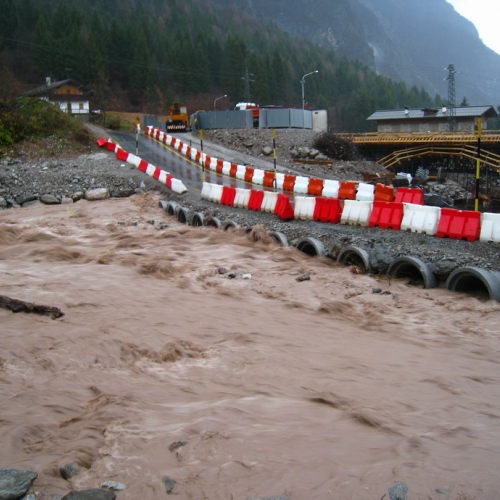 guado provvisorio sul torrente Auza / 45517