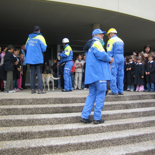 evacuazione scuole 29 sett. f. 3 / 17374