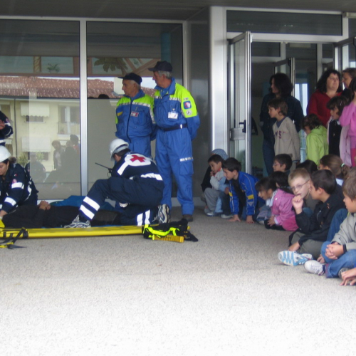evacuazione scuole 29 sett. f. 6 / 17377