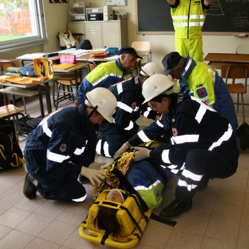 evacuazione scuole 29 sett. f. 9 / 17380
