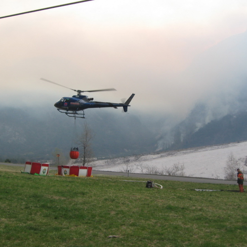Incendio boschivo a Illegio di Tolmezzo n. 3 / 79497