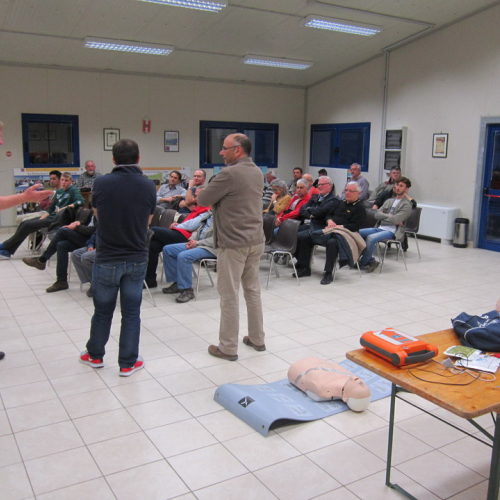 Incontro sulla rianimazione cardiopolmonare (RCP) n. 1 / 108274