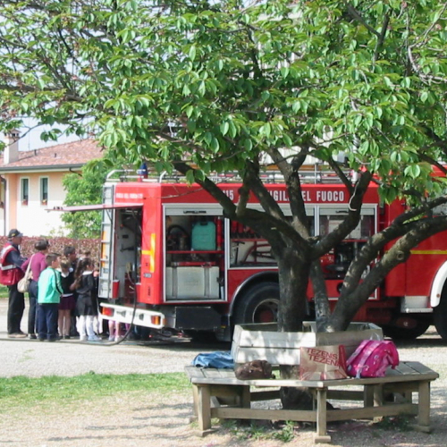 Prova evacuazione scuole n. 7 / 51025