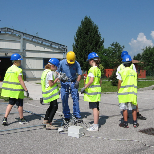 Campus con la scuola media Lozer n. 30 / 96599