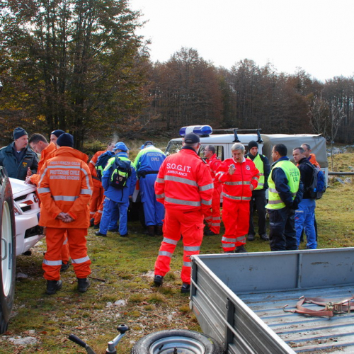Esercitazione 25/10 n. 4 / 44045