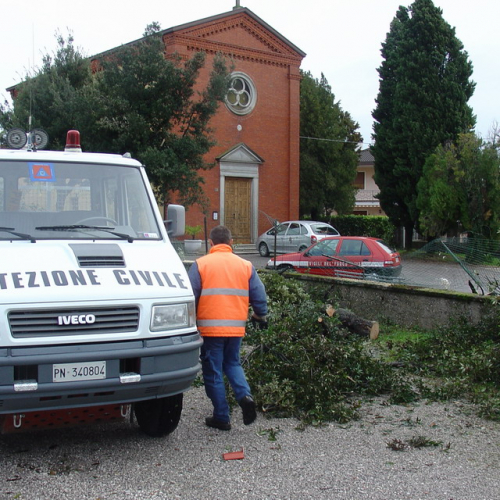 interventi volontari 01/12 n. 28 / 32705