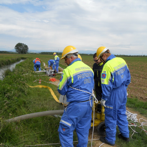 Corso motopompe n. 20 / 81044