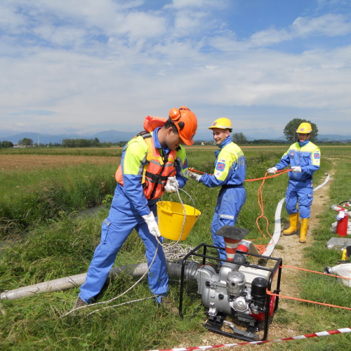 Corso motopompe n. 23 / 81047