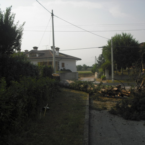 Esercitazione 404/07/10 n. 41 / 54784